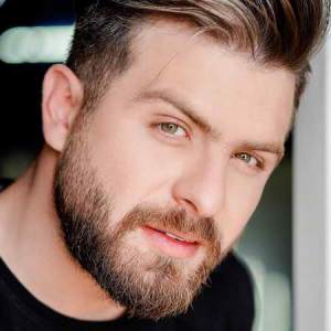 دانلود ریمیکس وارث از سروش فرهمند 