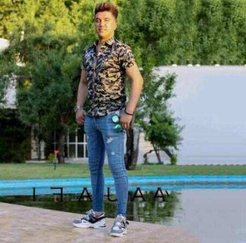 سجاد فرهادی دنیا دنیا دنیا زندونه برام زندونیم من بی تو هرجا