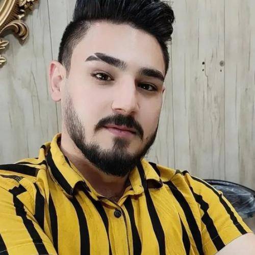 امیر اصلانی این چشام فقط نظرش سمت بی لیاقت بود
