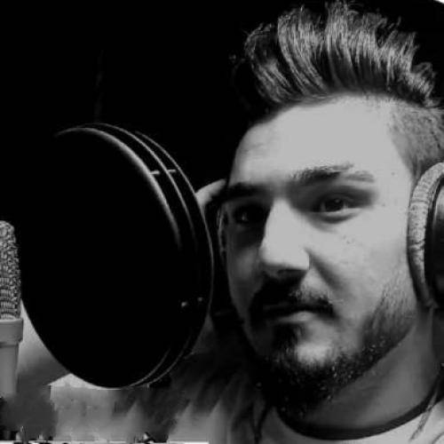 امیر اصلانی این چشام فقط نظرش سمت بی لیاقت بود