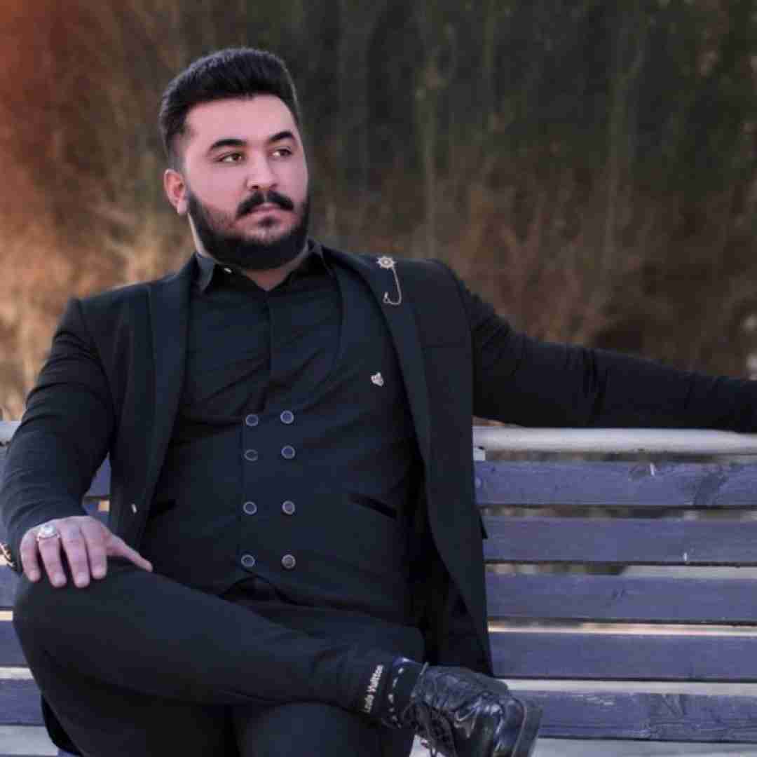 رضا کرمی تارا فدای ذاتت بشم تو خیلی پرچمداری