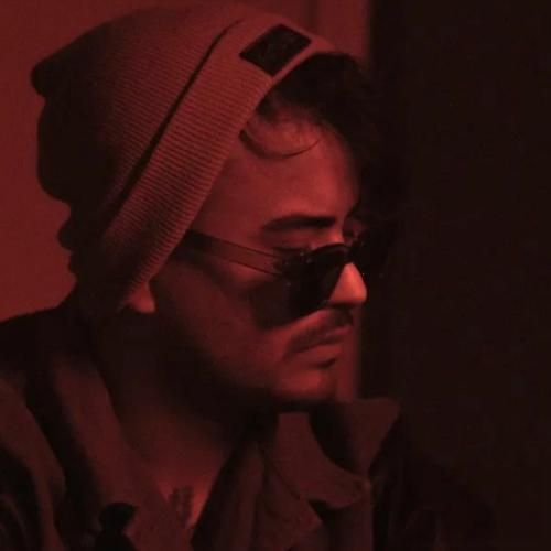 میلاد راستاد الان خوشی ولی بهت قول میدم که یه روز بیوفتی یادم