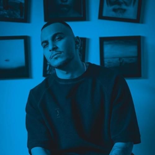 مهیار دروغه دلسوزی و محبت همتون فقط واقعیه