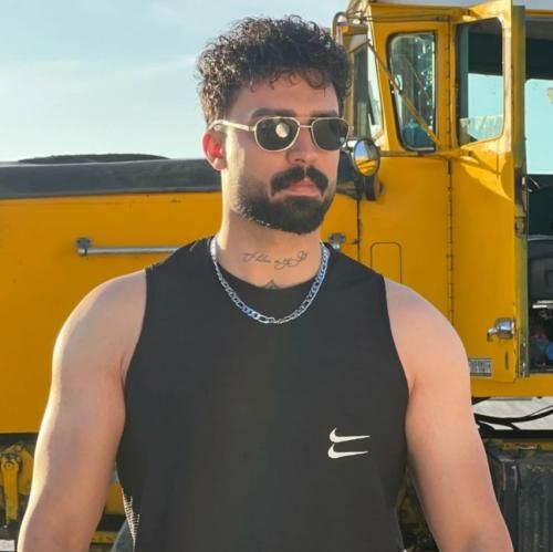 پوریا محمدی امشو اگر نباشیدن واویلاس خون مه میپاچه