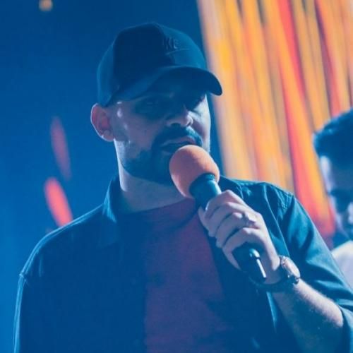 روح الله کرمی یه شاوی در وا بکی (زنده خوانی)