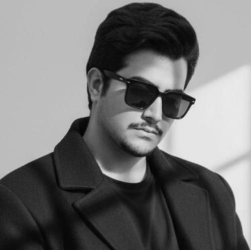 اهورا الله دلم خیلی ازت پره یه چی میگم بهت